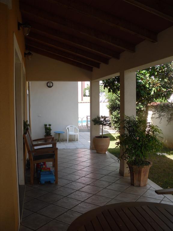 Holiday Pool House Pula Kamer foto